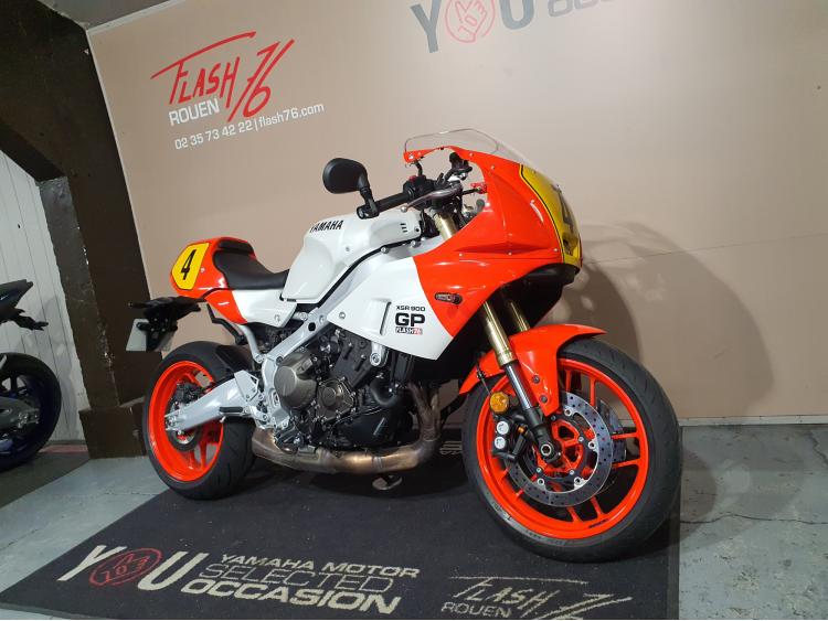 YAMAHA XSR 900 GP