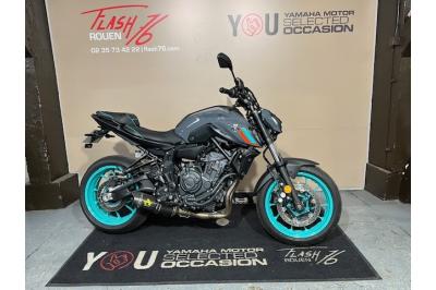 YAMAHA MT-07