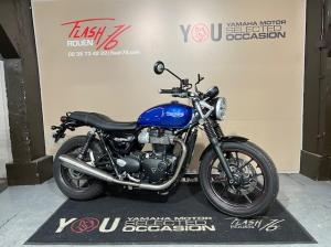 TRIUMPH STREET TWIN  900