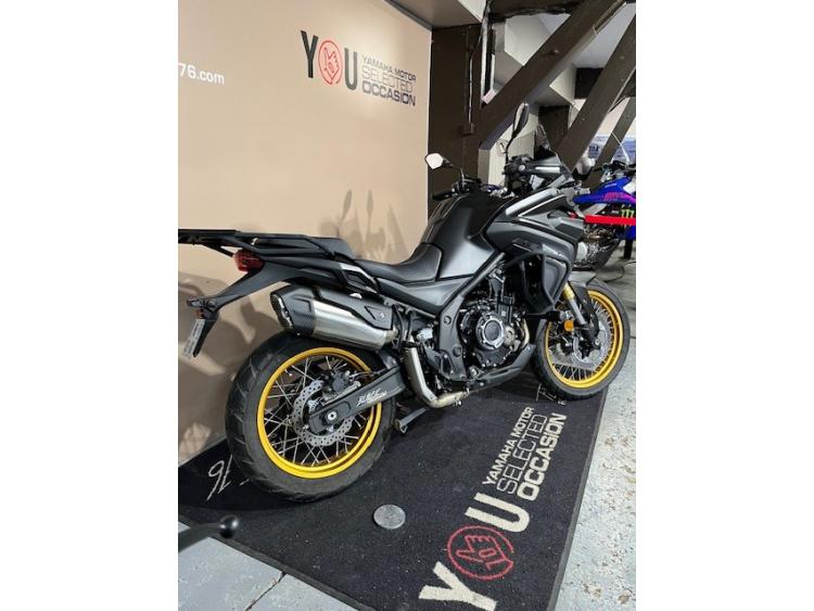 VOGE DSX 525 Black Knight