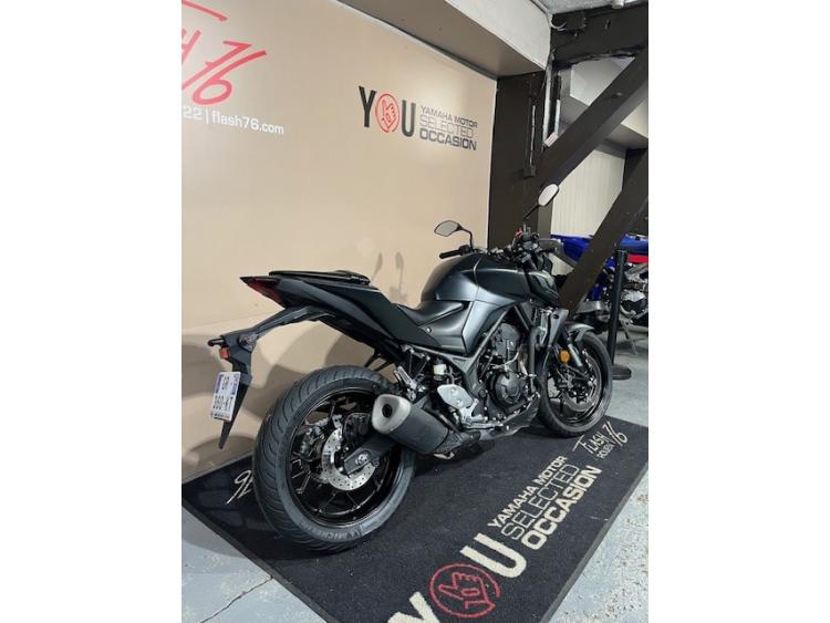 YAMAHA MT-03