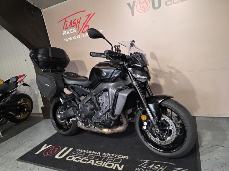 YAMAHA MT09  Y-AMT