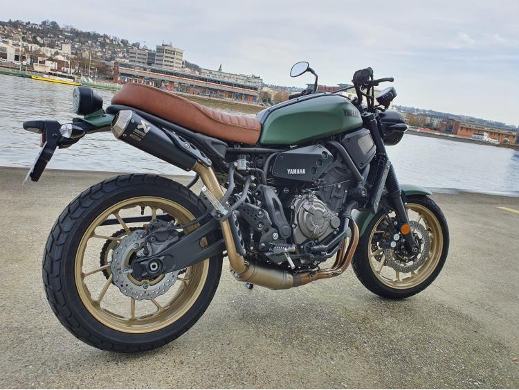 XSR 700 KAKI MAT